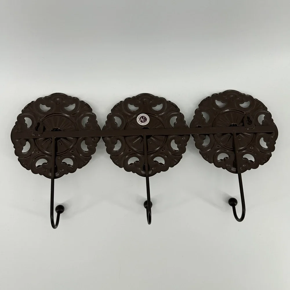 New View Gifts Triple Medallion Metal Wall Mount 3 Hook Rustic Decor Farmhouse